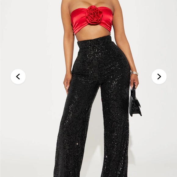 Elegant Red Strapless Top with Floral Detail, NWT - Picture 3 of 3